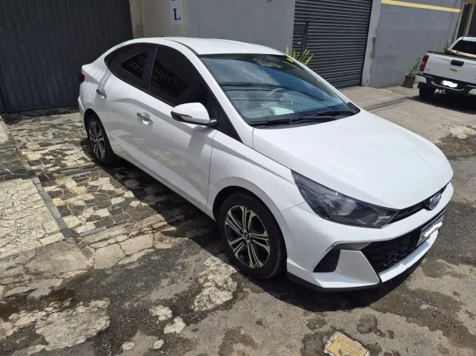 Hyundai HB20S Comfort Plus 1.0 TB Flex 12V AUT 2024