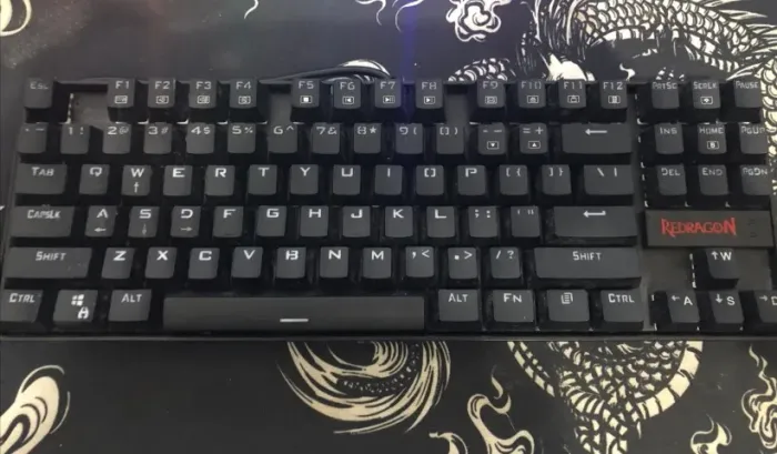 Teclado Redragon Kumara K552 switch Blue