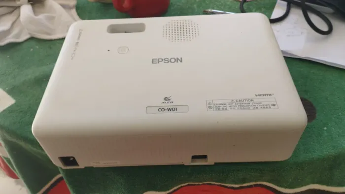 Kit Projetor Epson e Tela de projeção