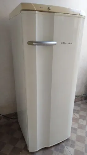 Geladeira Electrolux Re Entrego
