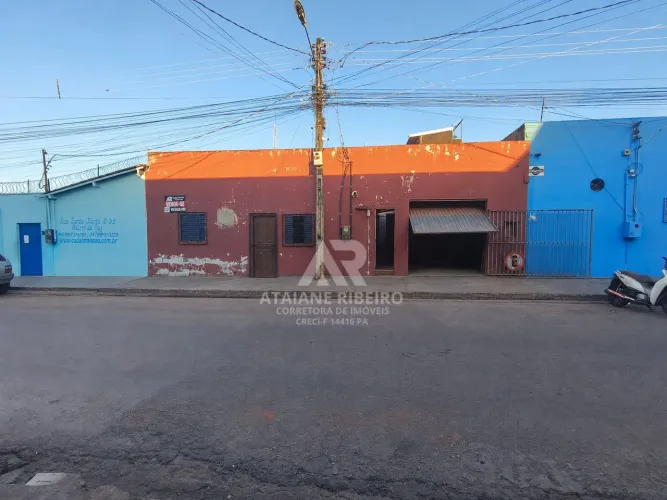 VENDE-SE CASA - BAIRRO DA PAZ
