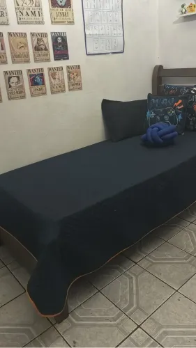 Cama de solteiro com colchão