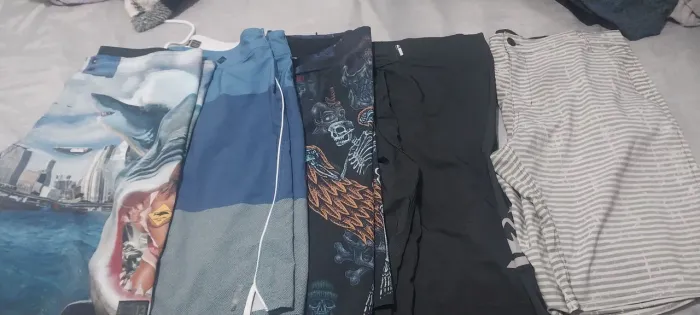 Bermuda masculina semi novas tam46 e tam52 seca rápido