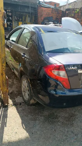 JAC J3 Turin Sedan 1.4 16V 4P Mec. 2012