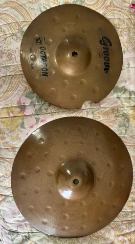Vendo Pratos para Bateria