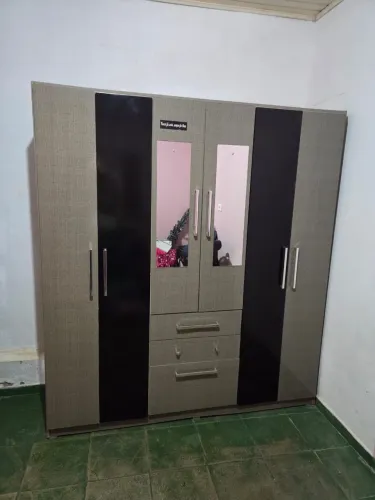 ?Guarda-roupa casal médio ?Entrego e passo cartão