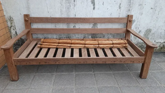 Vendo sofá de 1.90m, em ótimas condições.