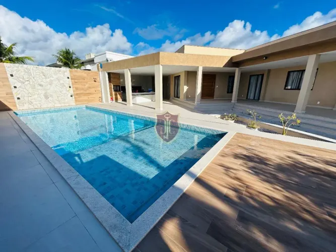 Casa térrea 4/4 espetacular, no coração de Vilas do Atlântico!