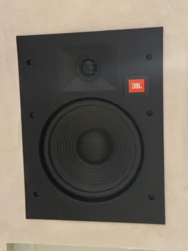 Caixa arena jbl de embutir