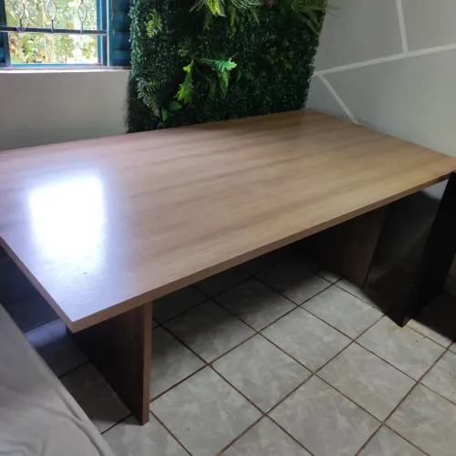Mesa de Escritório Executiva 2 Metros em MDF Amadeirado - Excelente Estado