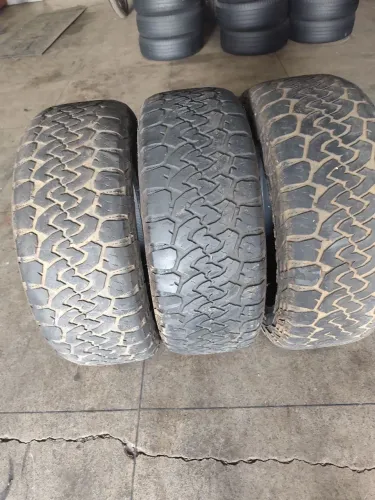 Pneu 265/60/18