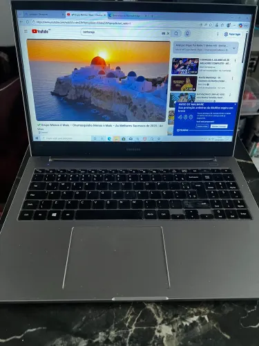 Notebook Samsung Book E20