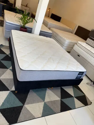 Colchão Queen SEMINOVO COM CAMA BOX - Entrego!