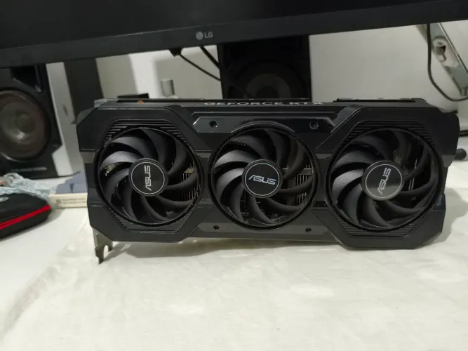 ASUS RTX 4060 ATS(Atlas Shark) Triple Fan