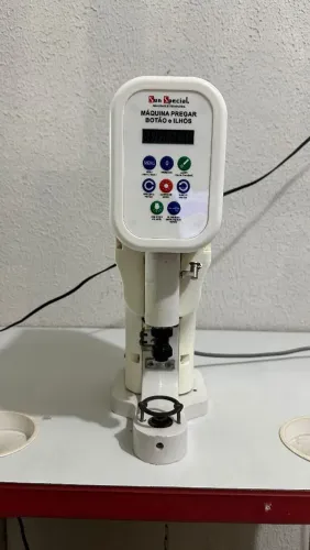Máquina Prensa Elétrica Digital Pregar Botão Ilhós