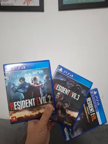 Ps4 jogos Resident evil 2 , 3 e 7