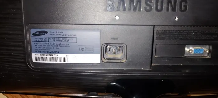 Monitor para computador ou tv box 19