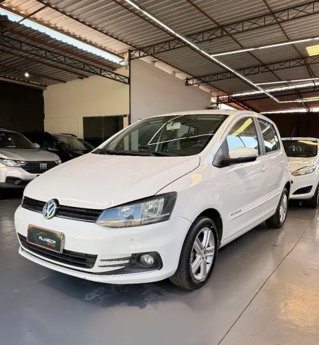 Volkswagen Fox Comfortline 1.6 Flex 8V 5P 2016