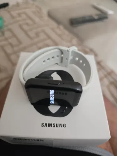 Vendo galaxy fit 3 NOVA com brinde