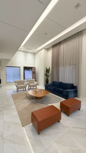 Casa plana porteira fechada 226 m2 e terreno 416 m2