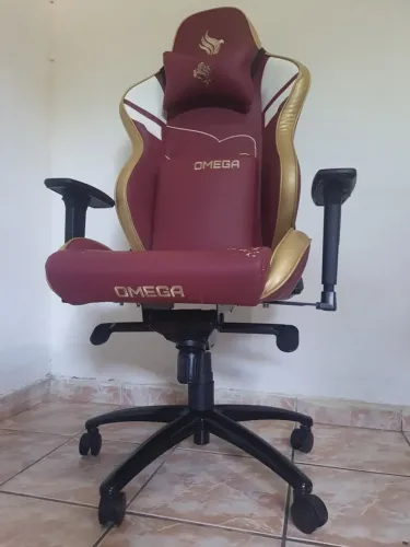 Cadeira Gamer Pichau Omega