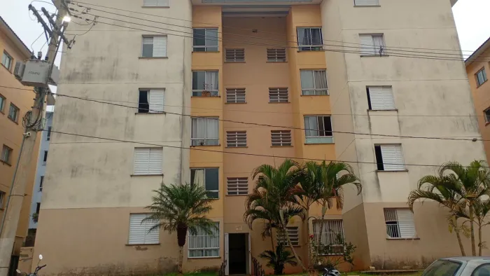 apt.imobiliado $900 reais com condomínio já incluso no aluguel