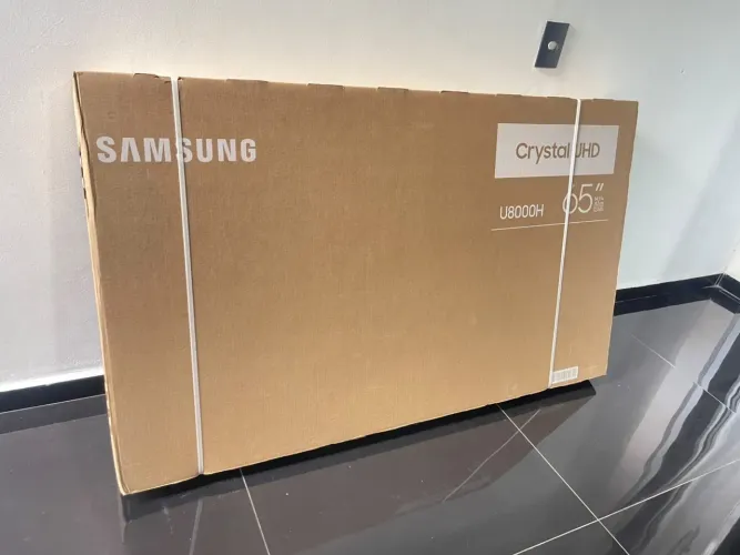 Tv smart 65 Samsung NOVA LACRADA c/ garantia