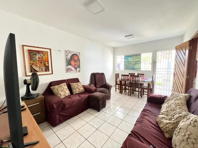 Oferta!! Apartamento Reformado 2/4 Andar Térreo à Venda em Nova Parnamirim