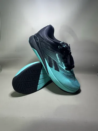 Reebok nano x5 39 novo 