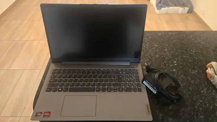 NNotebook Lenovo Ideapad 3 Ryzen 5