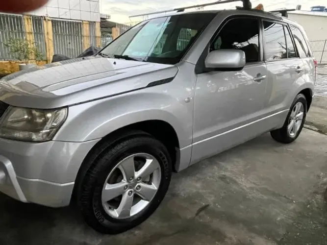 Suzuki Grand Vitara 2.0 16V 4x2/4x4 5P Aut. 2010