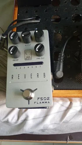 Pedal Reverb flamma 