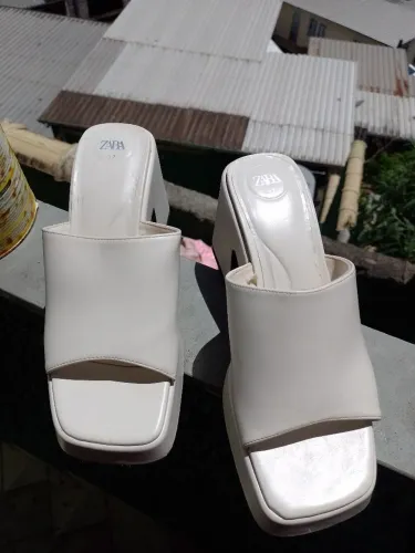 Tamanco Zara 