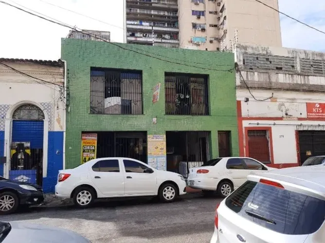 Prédio dois Pavimentos na Ó de Almeida