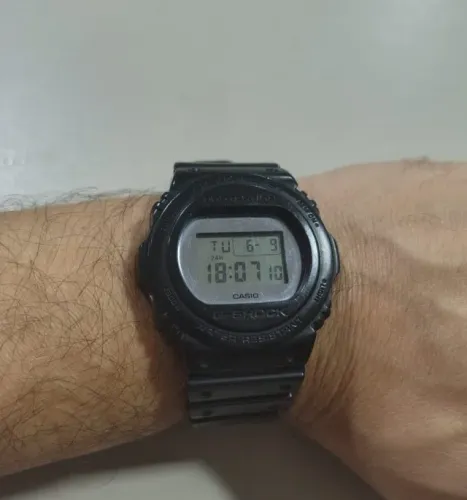 Relógio Casio G-Shock DW-5750 Original