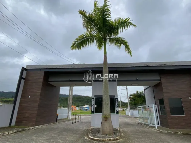 Terreno à venda, 216 m² por R$ 140.000,00 - Pindobas - Maricá/RJ