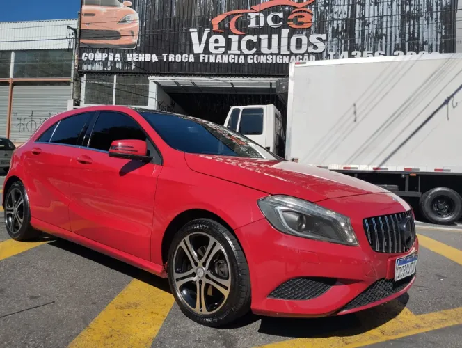 Mercedes-Benz A-200 A 200 1.6 Turbo 2015