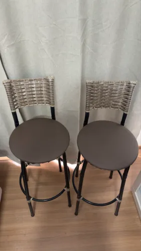 2 banquetas