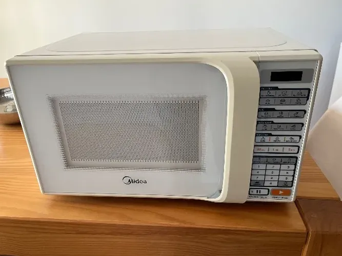 Microondas 20 litros Midea