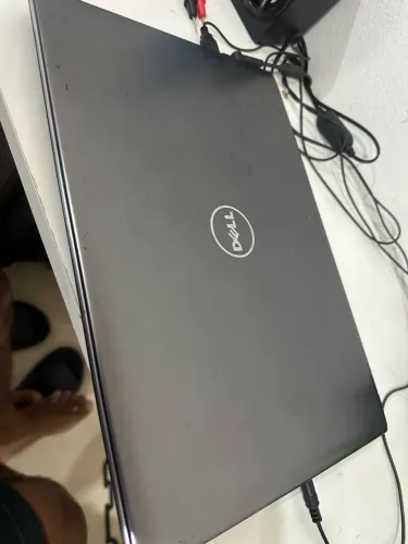 Notebook Dell I5 8GB RAM / Placa de Vídeo