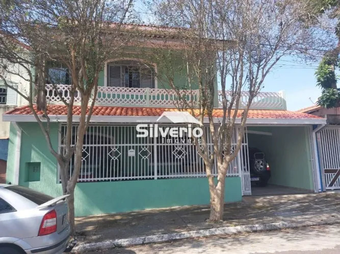 Sobrado com 4 dormitórios, 200 m² - venda por R$ 800.000 ou aluguel por R$ 5.450/mês - Jar