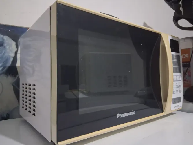 Microondas Panasonic 25 litros 