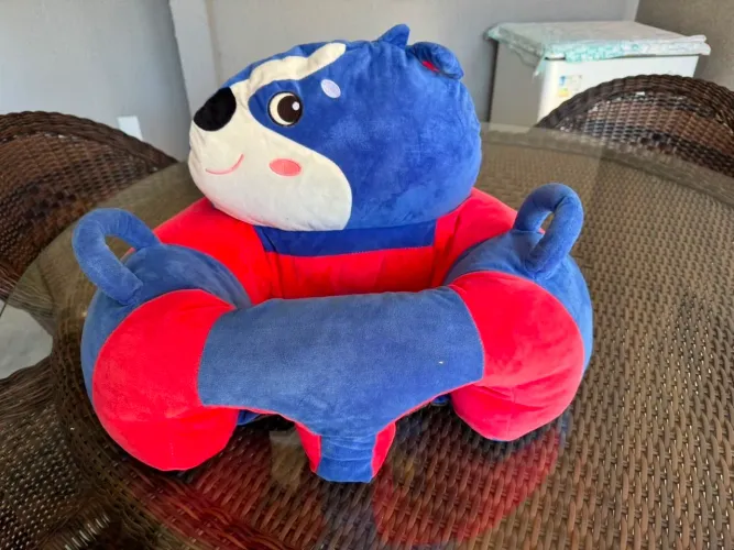 Assento Infantil Com Encosto Antiqueda Antiderrapante