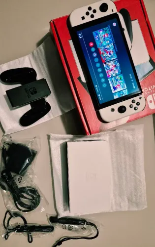 Nintendo switch Oled desbloqueado
