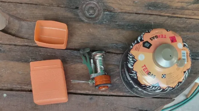 Mini fogareiro portátil camping + cartucho de gás