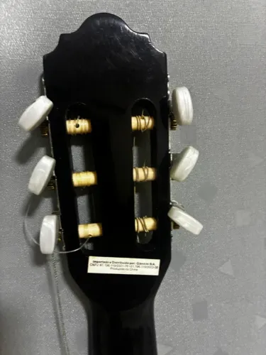 Violão Clássico Giannini Black.