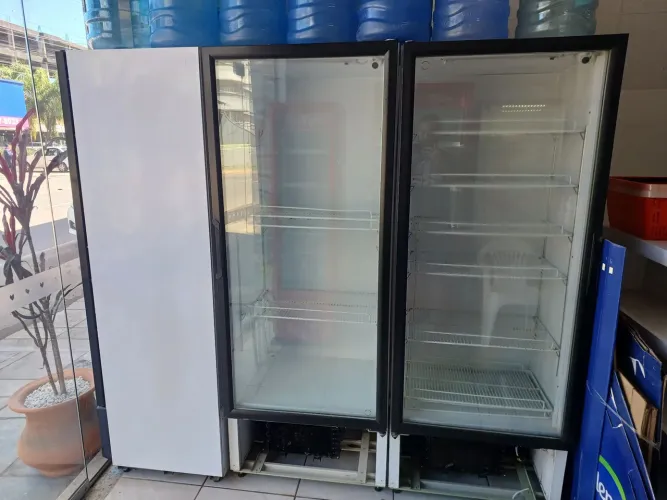 Freezer expositor vertical Polo Frio