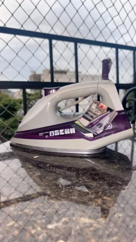 Ferro Black + Decker FX1050 - NOVO (Potente e Antiaderente)