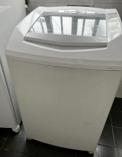 Máquina de lavar para doação