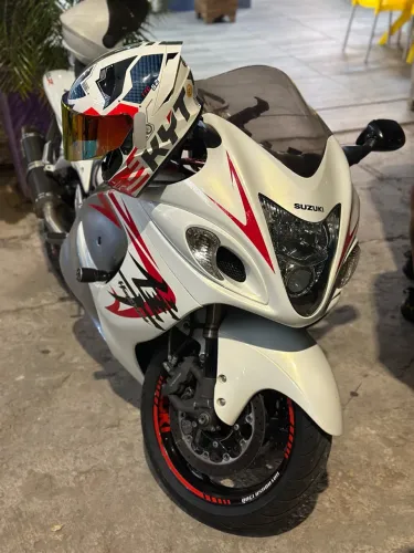 Hayabusa 1300 